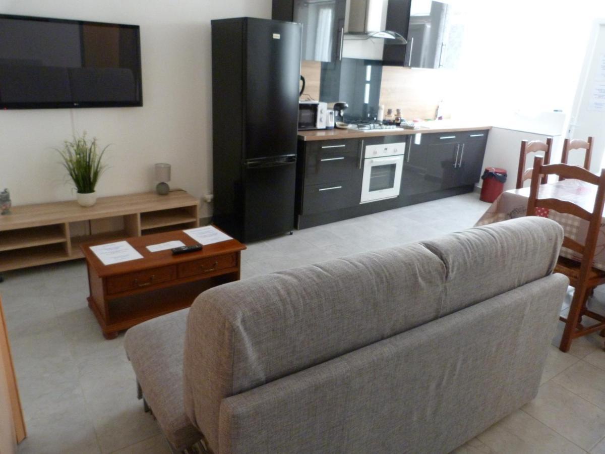 Appartement T.2 - Parking -Gratuit Vierzon Ngoại thất bức ảnh